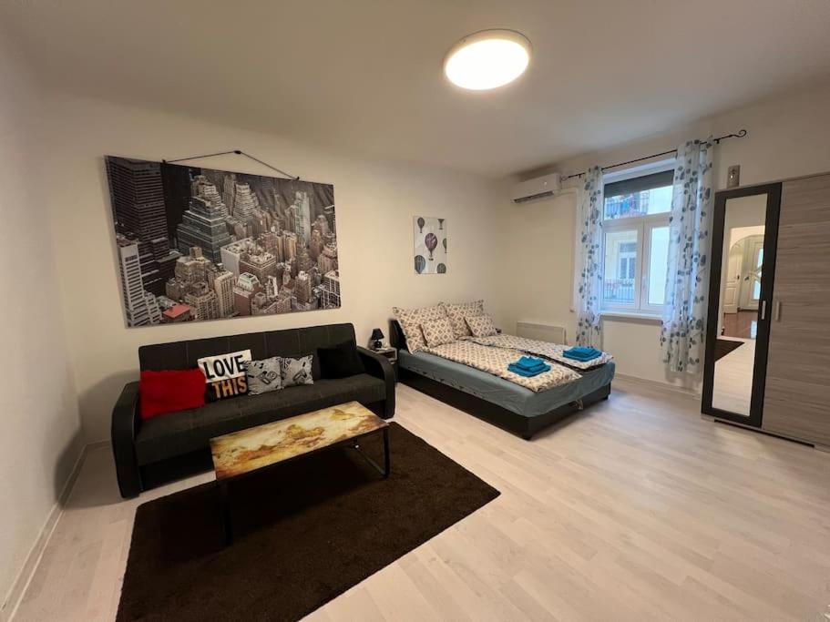 Appartement Smith House à Budapest Extérieur photo
